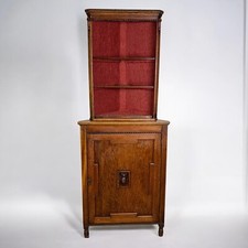 Angoliera antica in legno